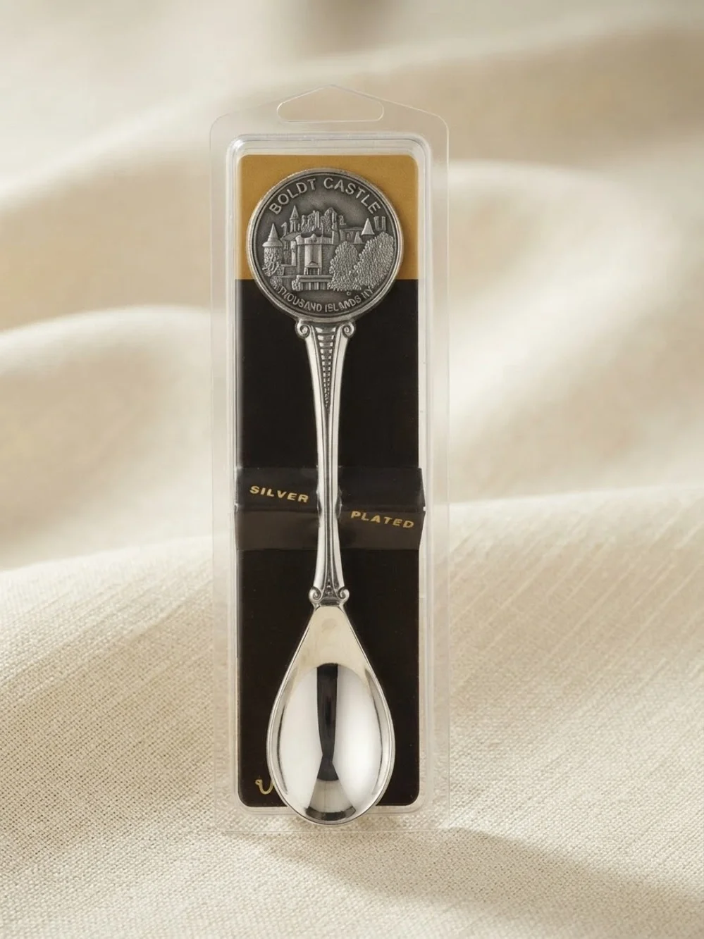 1000 Islands NY Boldt Castle Collectible Souvenir Spoon New